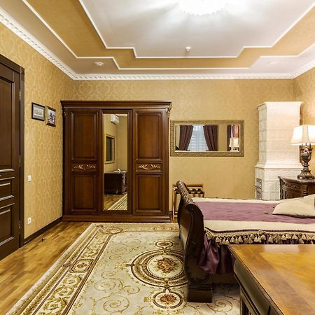 Luxury Boutique Andreevskiy Lviv Luaran gambar