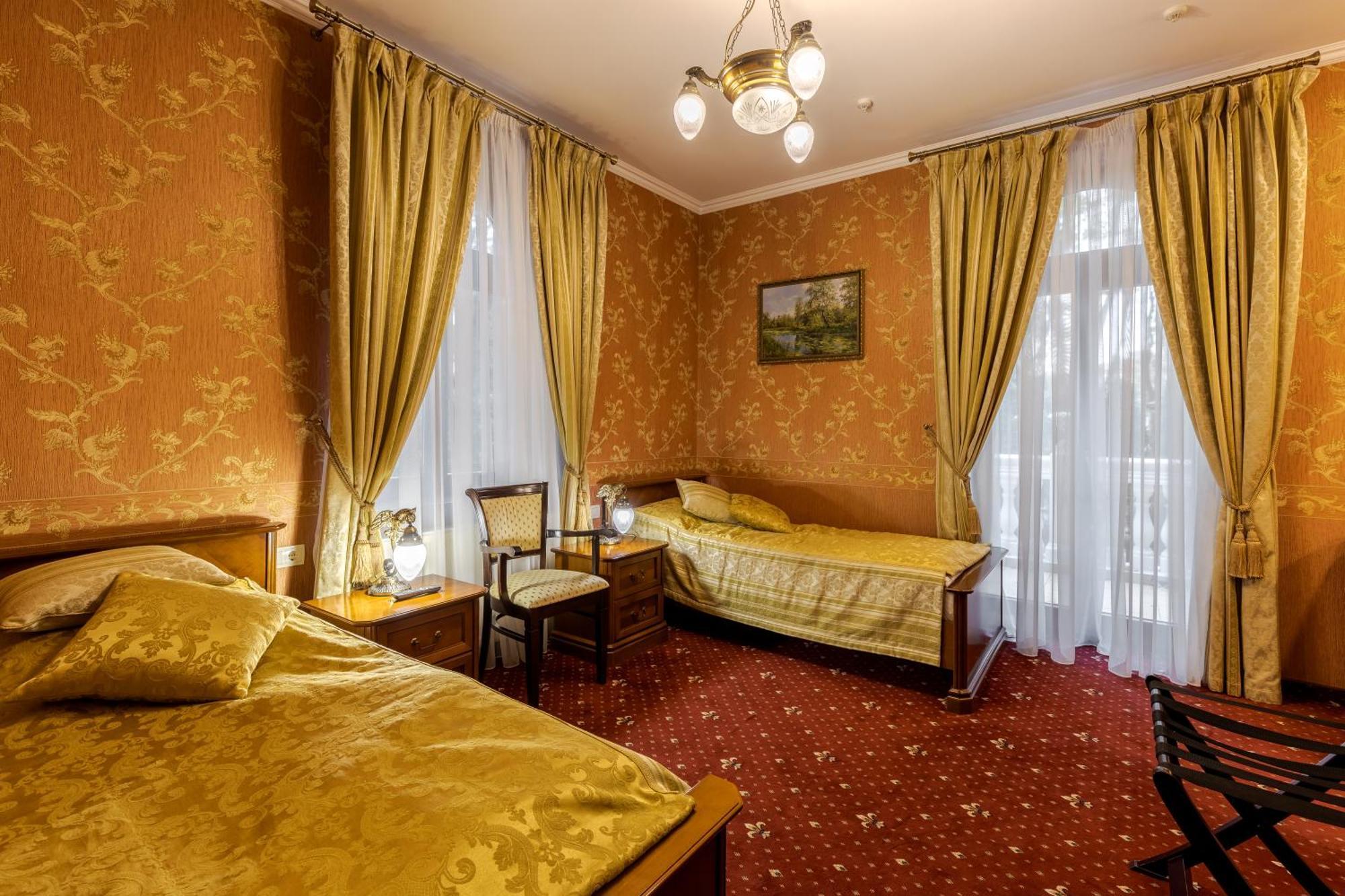Luxury Boutique Andreevskiy Lviv Luaran gambar