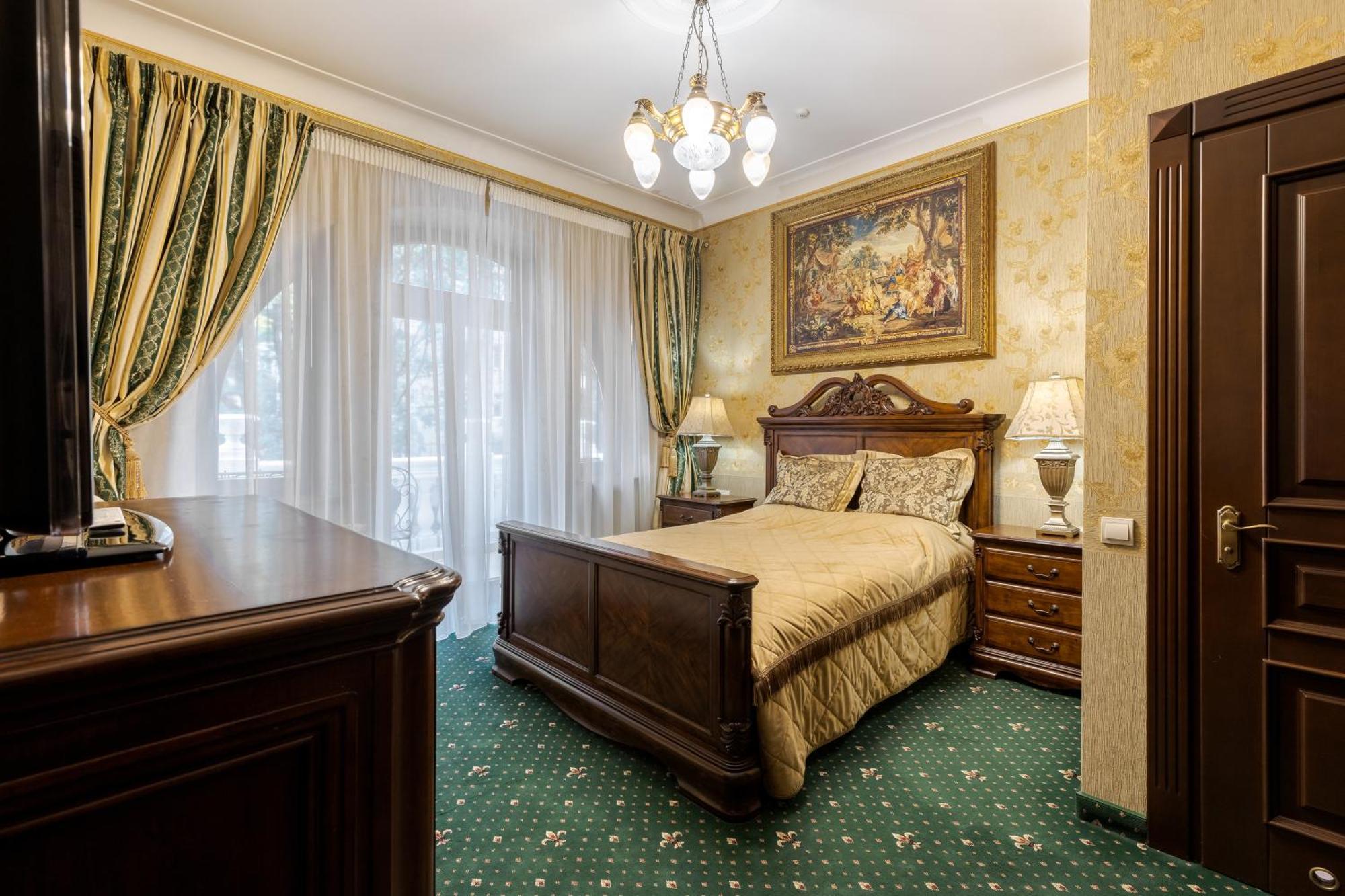 Luxury Boutique Andreevskiy Lviv Luaran gambar