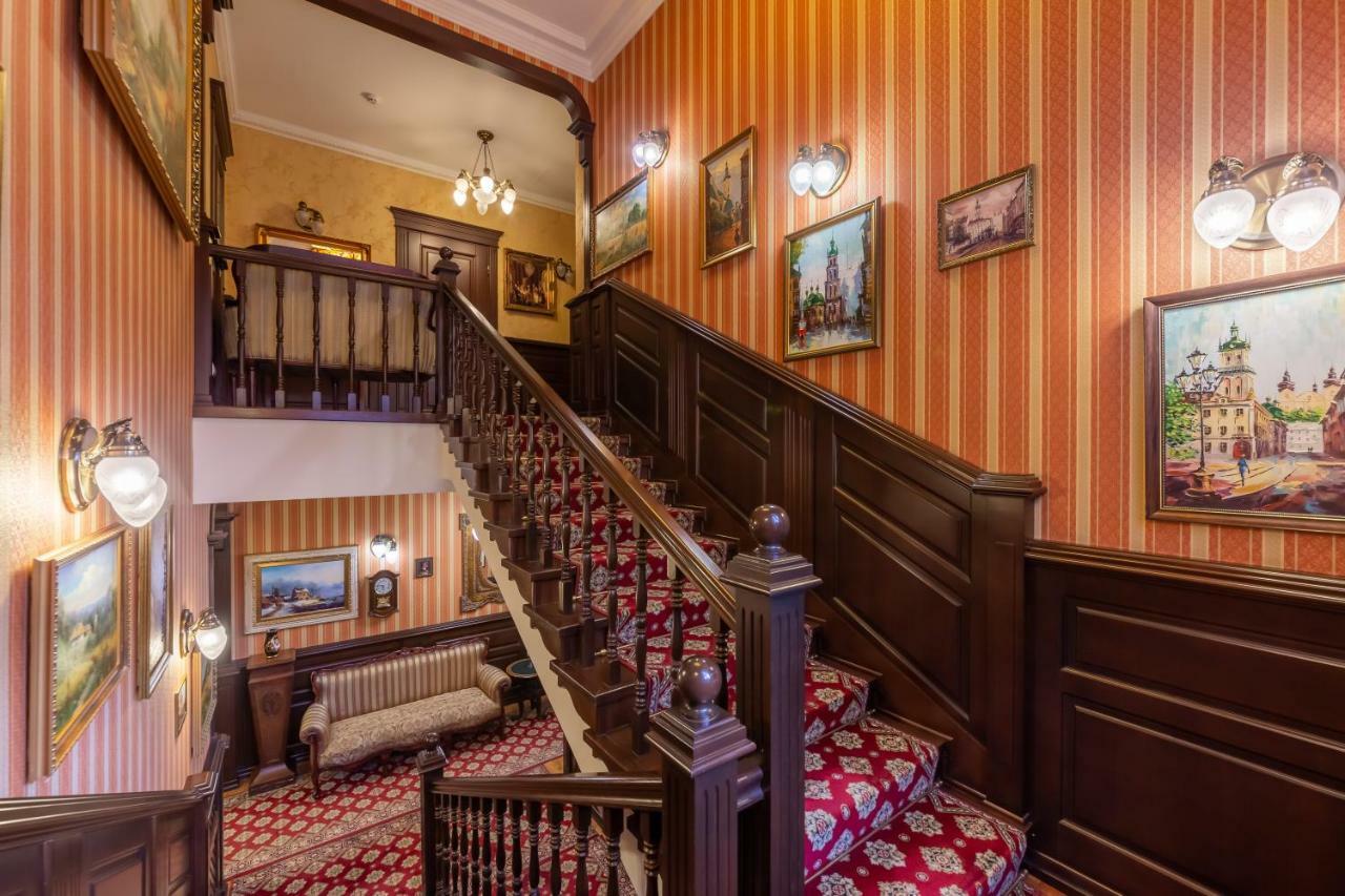 Luxury Boutique Andreevskiy Lviv Luaran gambar