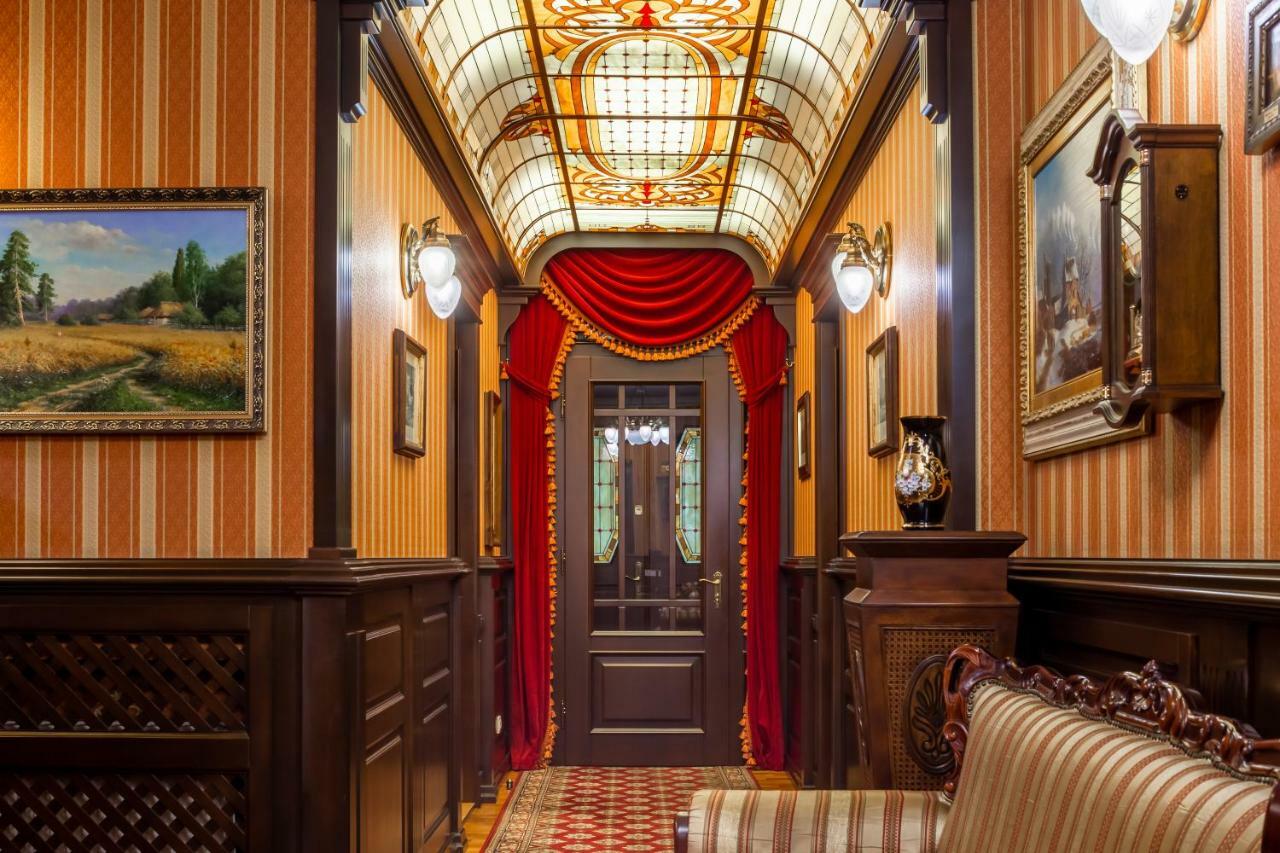 Luxury Boutique Andreevskiy Lviv Luaran gambar