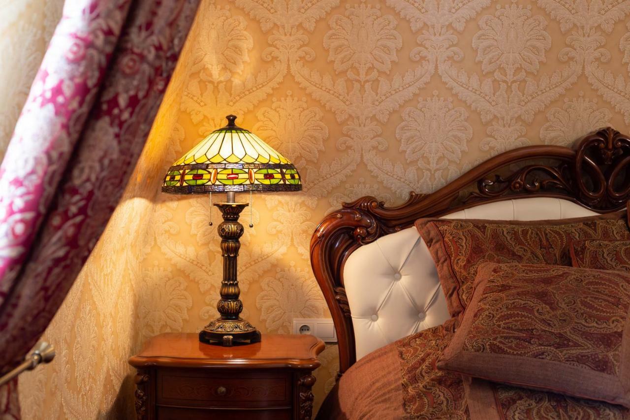 Luxury Boutique Andreevskiy Lviv Luaran gambar